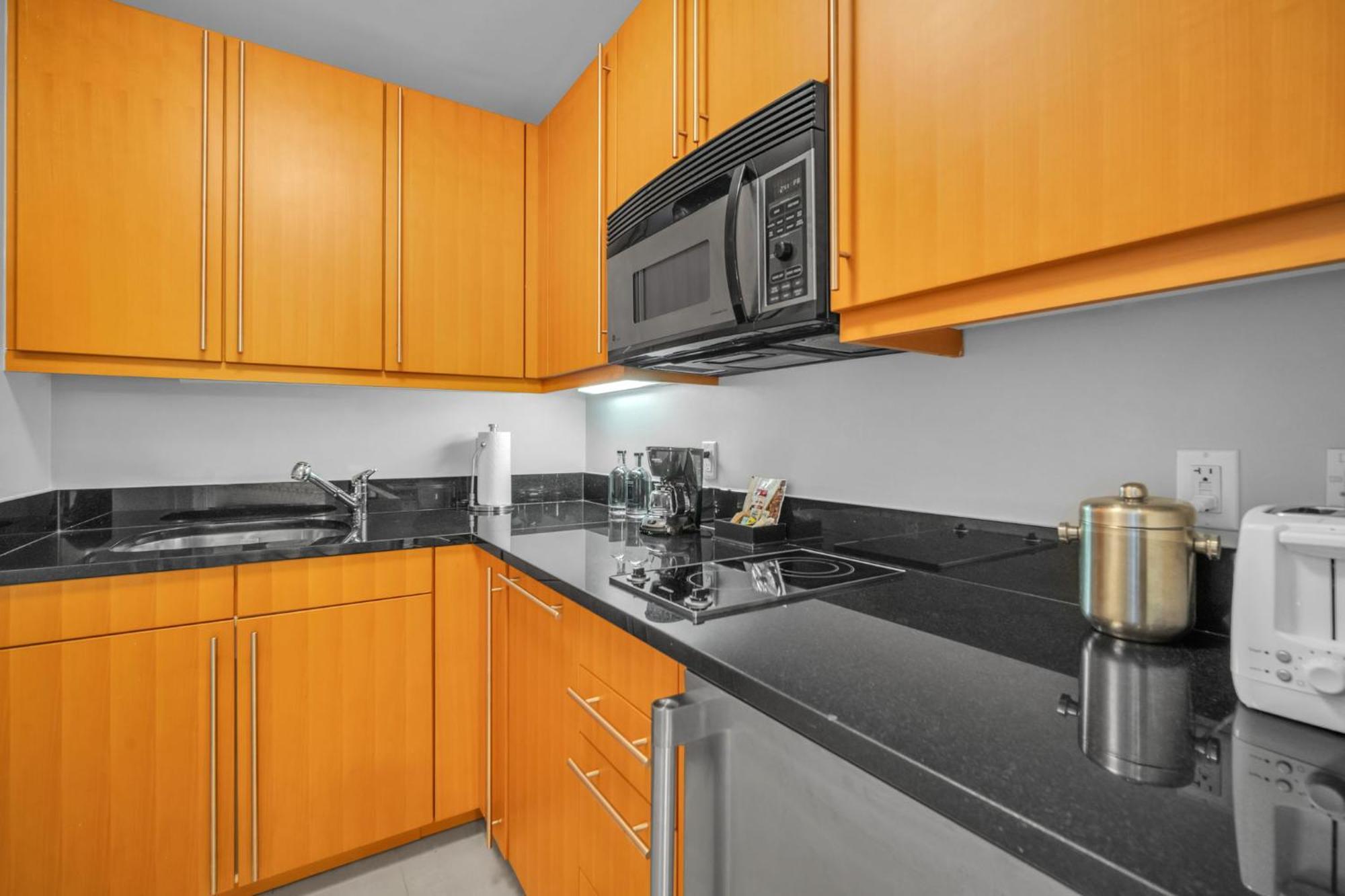 2 Bedroom Or King Studio Suites Four Seasons Hotel Miami Free Wi-Fi & Free Parking Extérieur photo