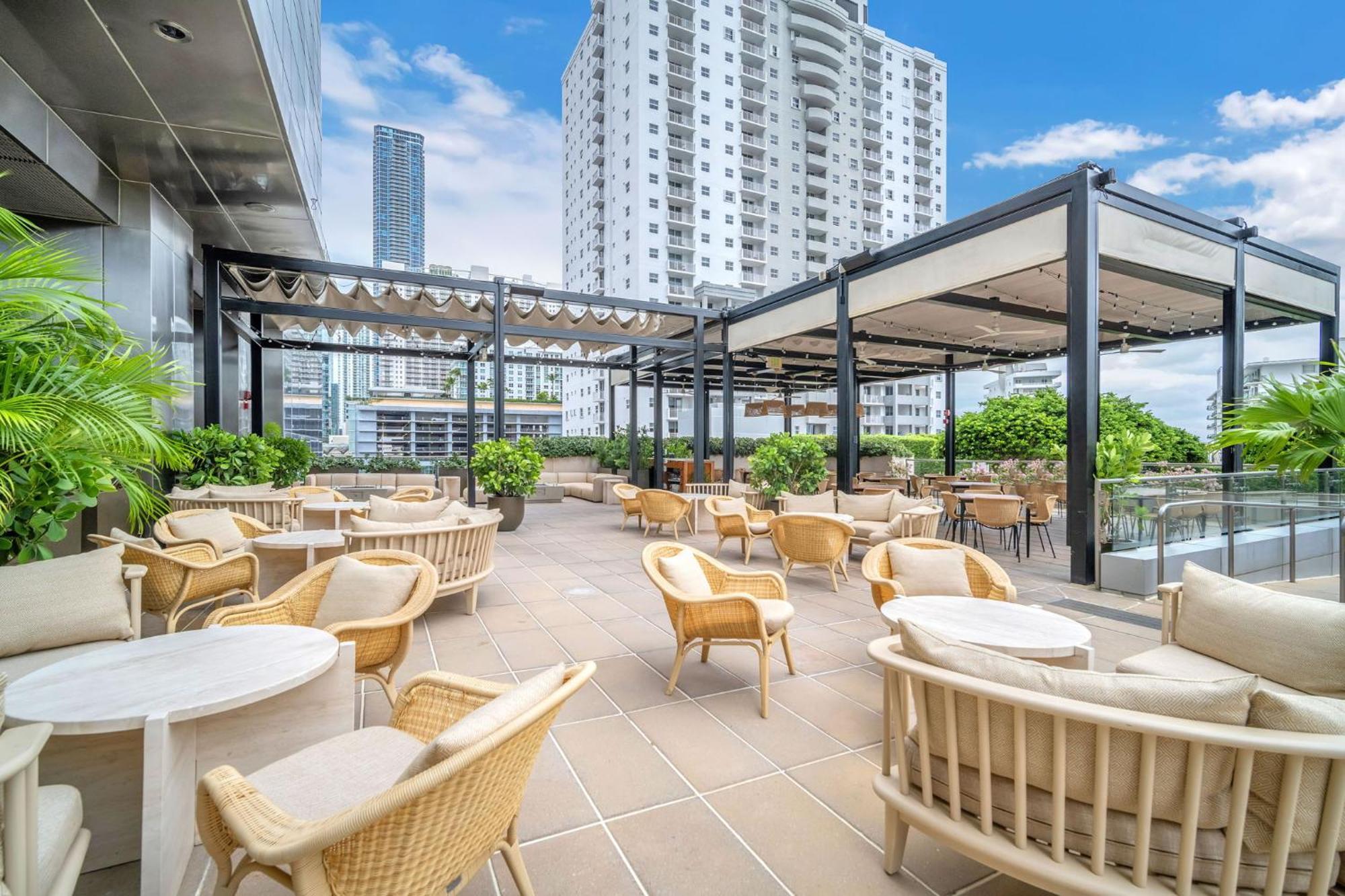 2 Bedroom Or King Studio Suites Four Seasons Hotel Miami Free Wi-Fi & Free Parking Extérieur photo
